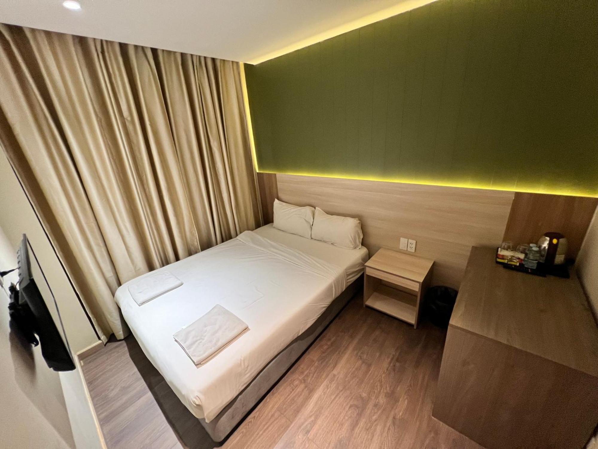 Lucie Hotel Виентиане Екстериор снимка